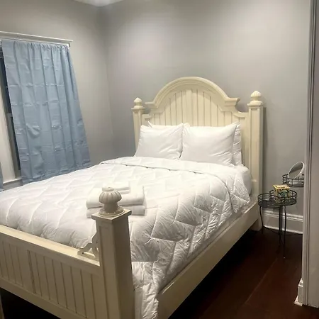Whispering Willow Villa